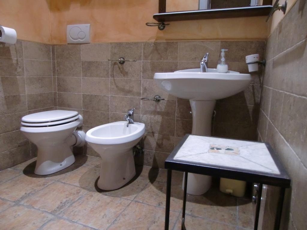 Momi Bed And Breakfast Rom Rum bild